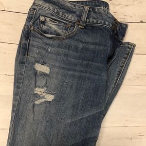 American Eagle Artist stretch distressed jeans